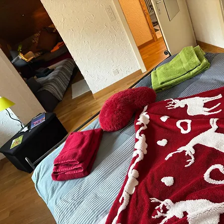 Corps Au Coeur קראנס-מונטנה