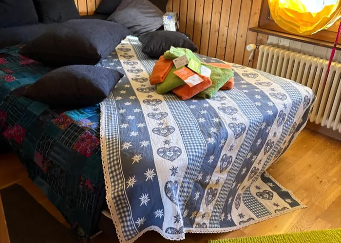 Corps Au Coeur * קראנס-מונטנה